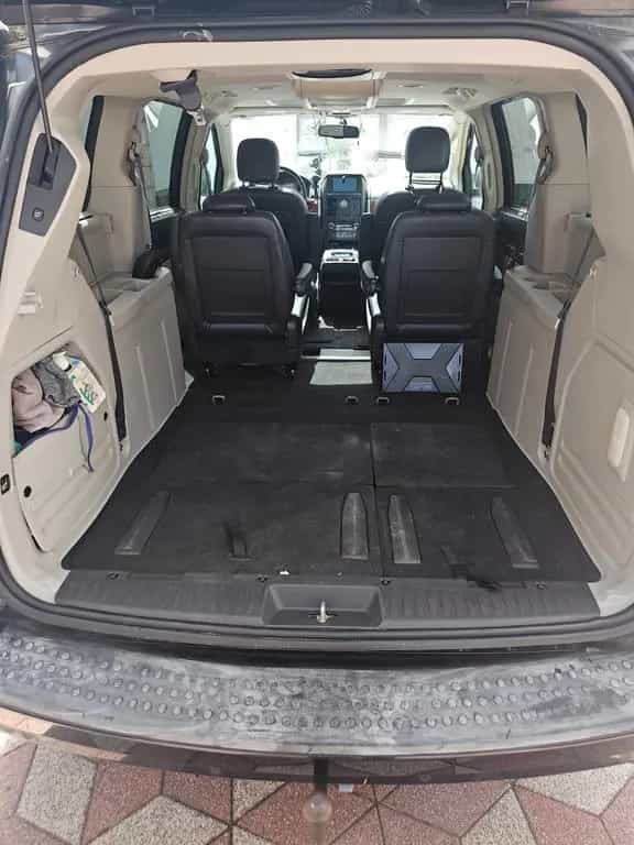 Chrysler Grand Voyager LX 2.8 CRD Autom. LX 09/2009-photo-5