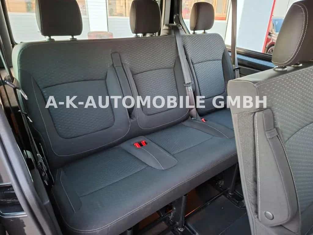 Opel Vivaro B Kombi Combi L2H1 Exkluiv 10/2016-photo-22