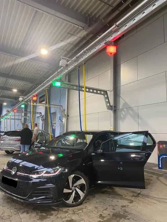 Volkswagen Golf 2.0 TSI DSG BMT GTI GTI 10/2017-photo-3