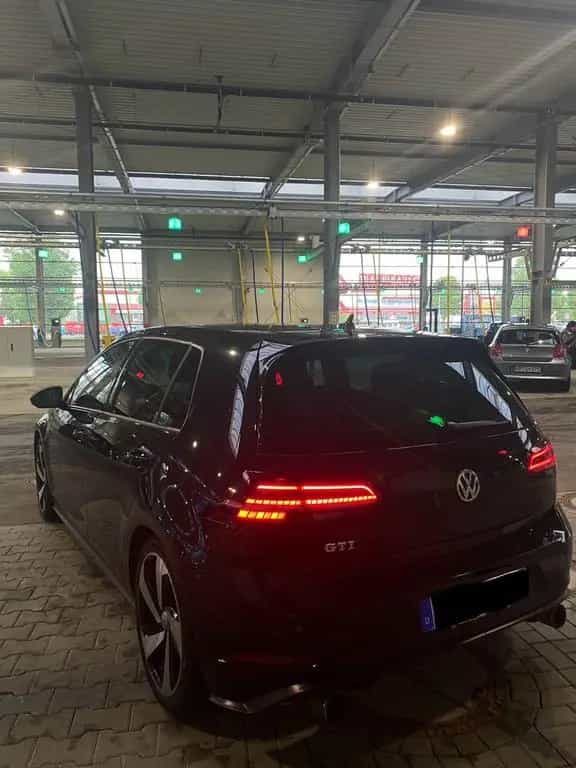 Volkswagen Golf 2.0 TSI DSG BMT GTI GTI 10/2017-photo-8