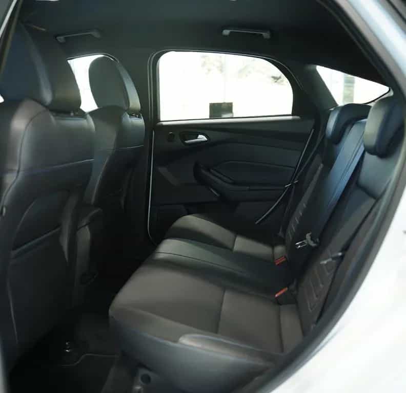 Ford Focus RS *19 Zoll *Recaro*MILLTEK*Navi*Öhlins* 05/2016-photo-22