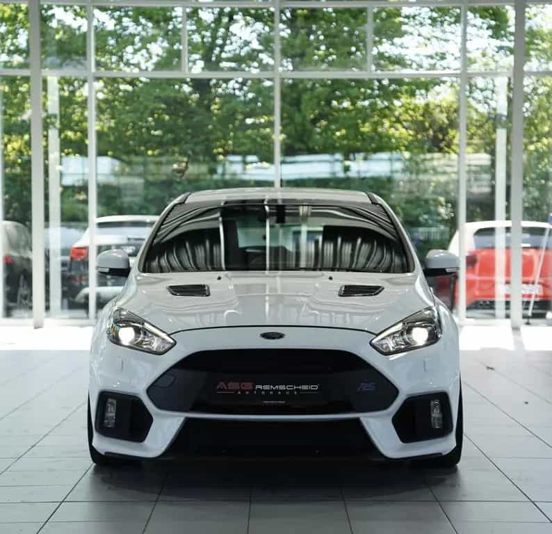 Ford Focus RS *19 Zoll *Recaro*MILLTEK*Navi*Öhlins* 05/2016-photo-3