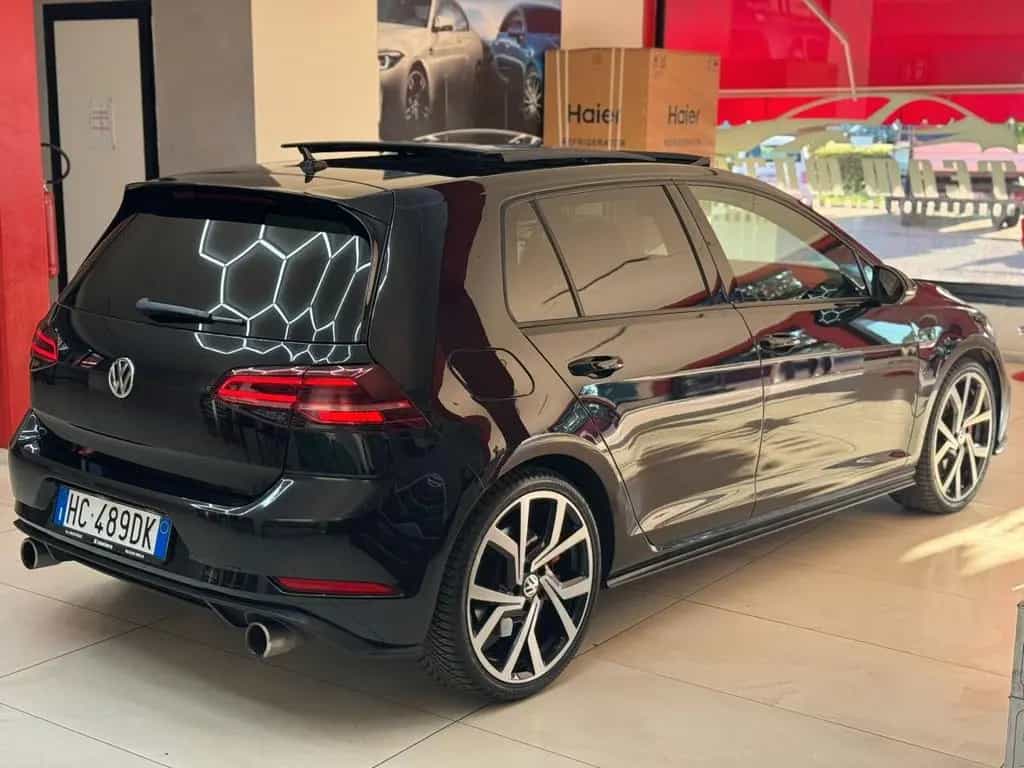 Volkswagen Golf GTI Performance 2.0 245 CV TSI 5 10/2017-photo-5