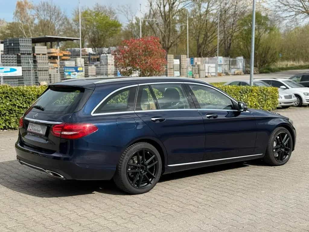 Mercedes-Benz C-Class 400 T 4Matic AIRMATIC* Pano.* Burmester* 09/2015-photo-13