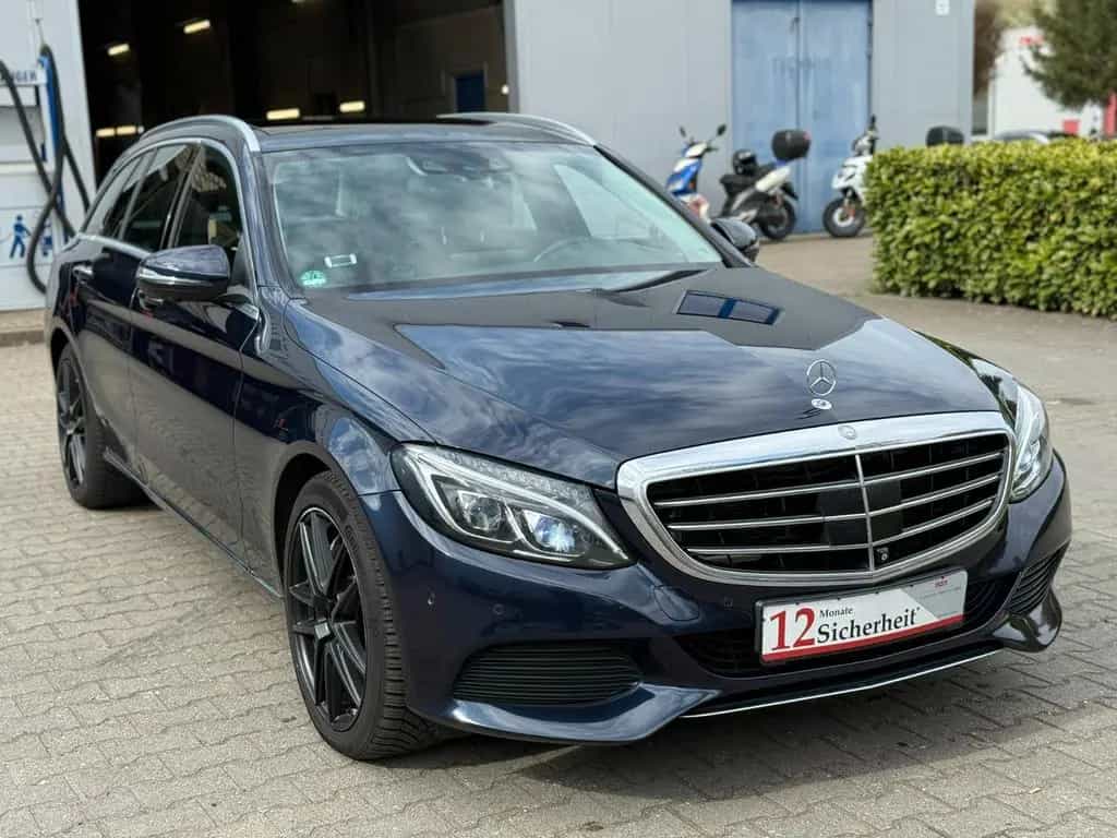 Mercedes-Benz C-Class 400 T 4Matic AIRMATIC* Pano.* Burmester* 09/2015-photo-3