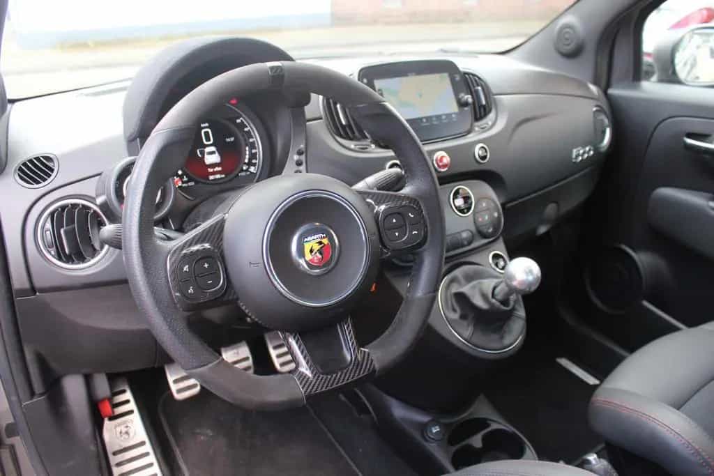 Abarth 695 Linea Competizione /Schalensitze/Top 06/2024-photo-10
