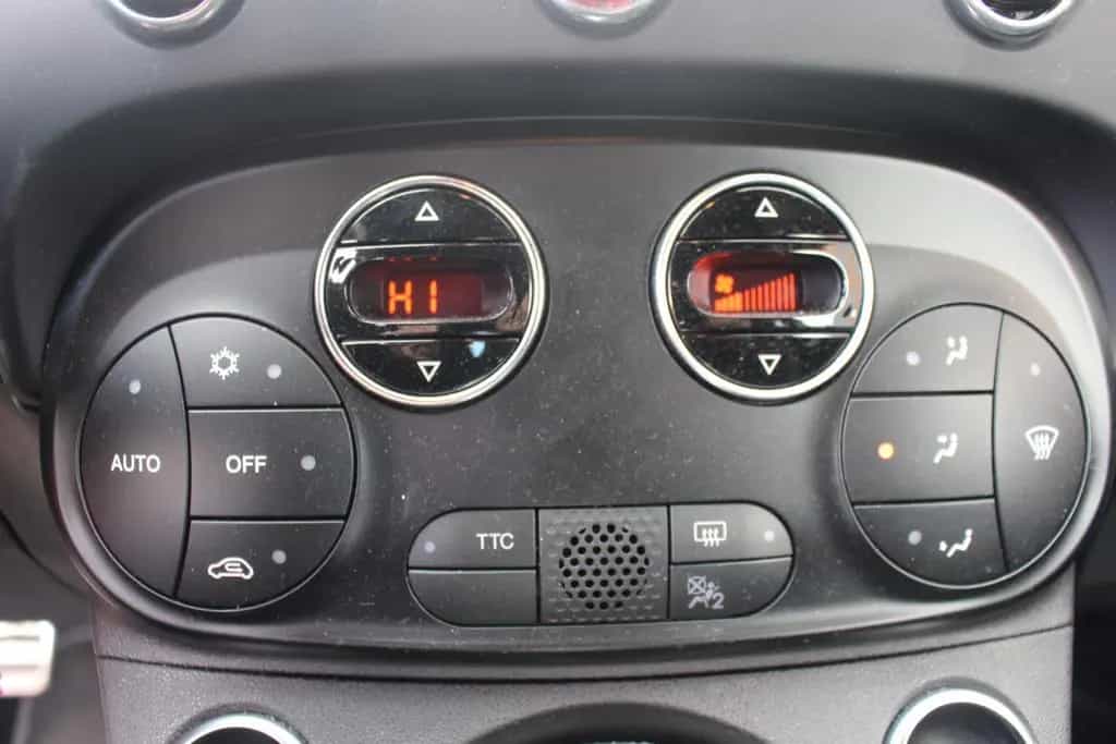 Abarth 695 Linea Competizione /Schalensitze/Top 06/2024-photo-16