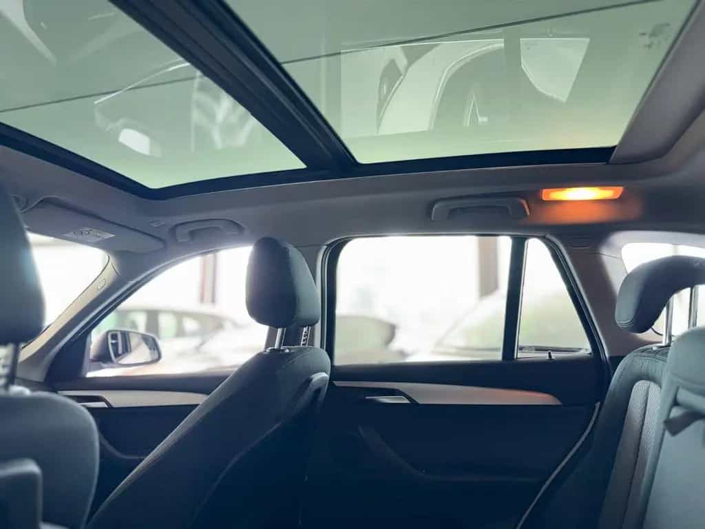 BMW X1 sDrive 18 I Advantage*PANO*STANDHEIZUNG*LED* 12/2019-photo-23