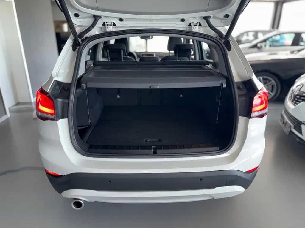 BMW X1 sDrive 18 I Advantage*PANO*STANDHEIZUNG*LED* 12/2019-photo-25