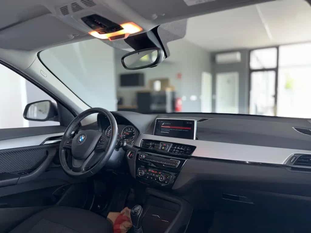 BMW X1 sDrive 18 I Advantage*PANO*STANDHEIZUNG*LED* 12/2019-photo-31