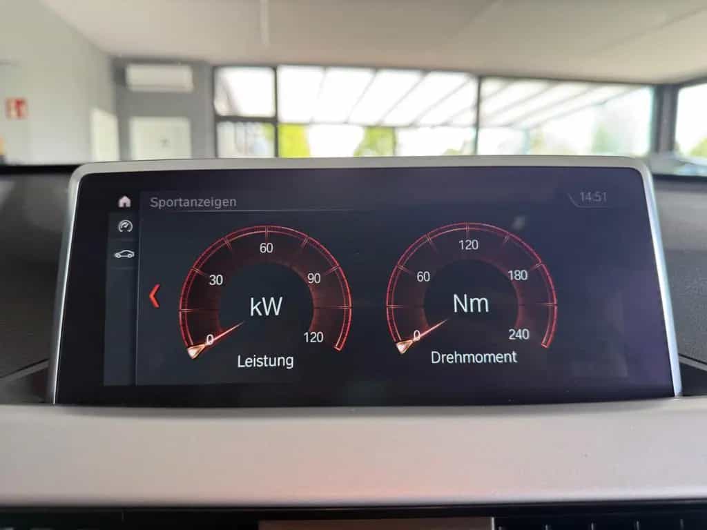 BMW X1 sDrive 18 I Advantage*PANO*STANDHEIZUNG*LED* 12/2019-photo-35