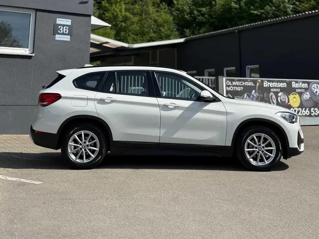 BMW X1 sDrive 18 I Advantage*PANO*STANDHEIZUNG*LED* 12/2019-photo-6