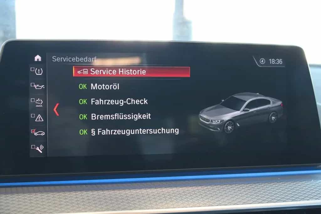 BMW 520 d M Sport Standheizung Hifi Keyless 360 10/2018-photo-16