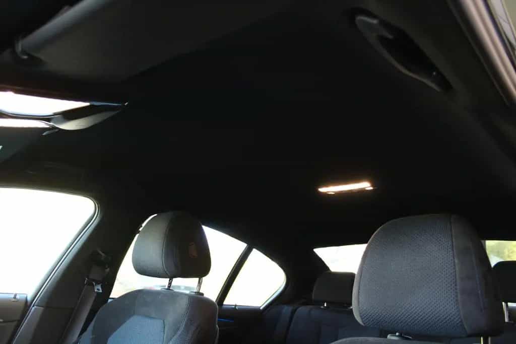 BMW 520 d M Sport Standheizung Hifi Keyless 360 10/2018-photo-23
