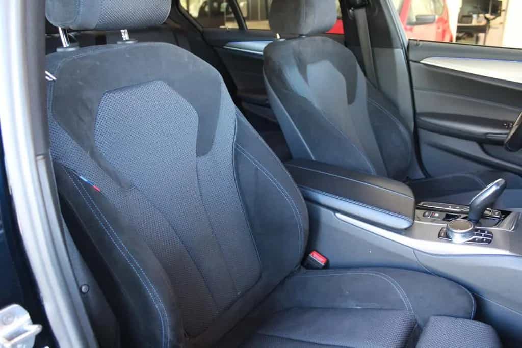 BMW 520 d M Sport Standheizung Hifi Keyless 360 10/2018-photo-26