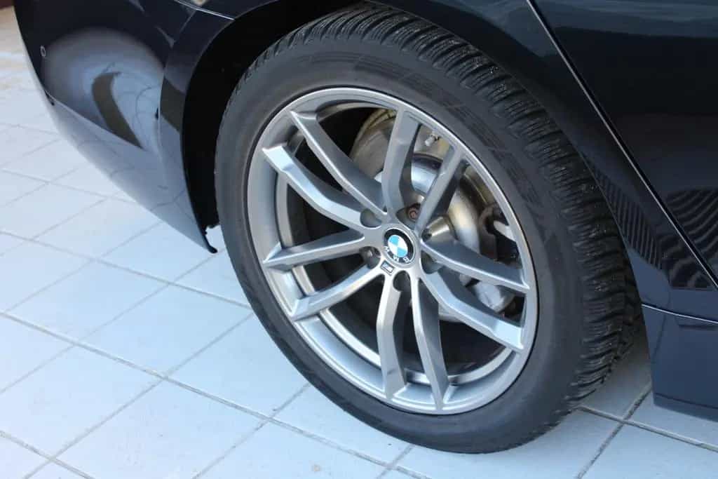 BMW 520 d M Sport Standheizung Hifi Keyless 360 10/2018-photo-36