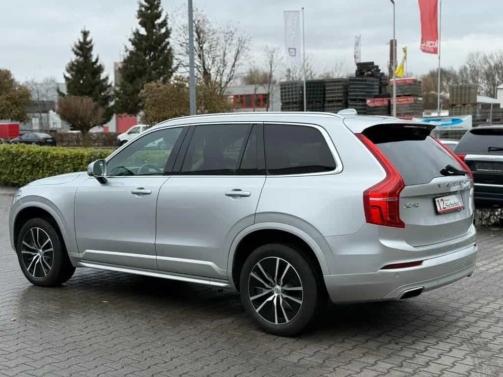 Volvo XC 90 Momentum Pro AWD Garantie* 7 Sitzer* 12/2020-photo-10