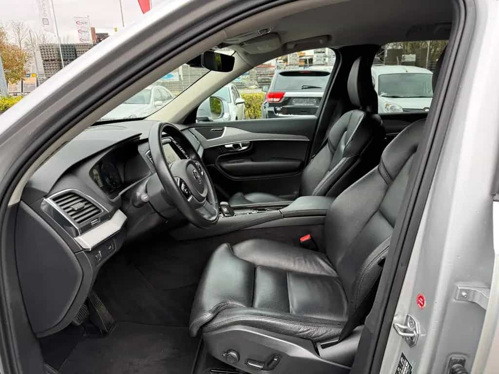 Volvo XC 90 Momentum Pro AWD Garantie* 7 Sitzer* 12/2020-photo-13
