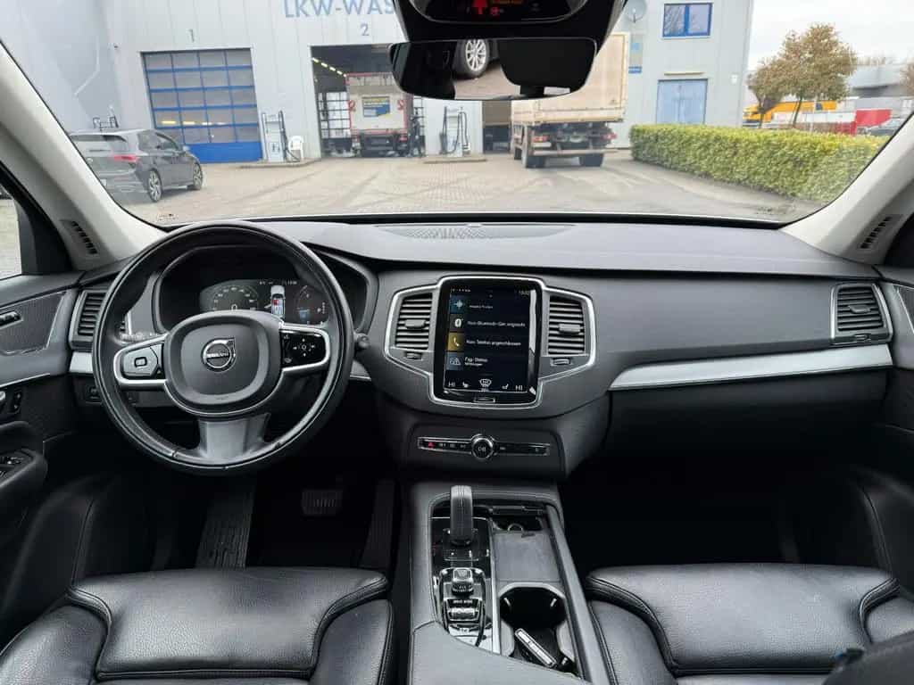 Volvo XC 90 Momentum Pro AWD Garantie* 7 Sitzer* 12/2020-photo-19