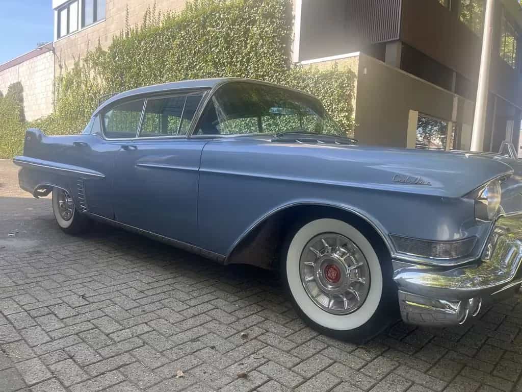 Cadillac Series 62 Sedan de Ville Hardtop 02/1957-photo-17