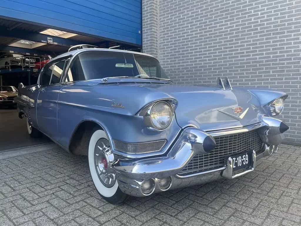 Cadillac Series 62 Sedan de Ville Hardtop 02/1957-photo-21