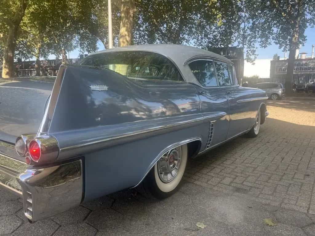 Cadillac Series 62 Sedan de Ville Hardtop 02/1957-photo-6