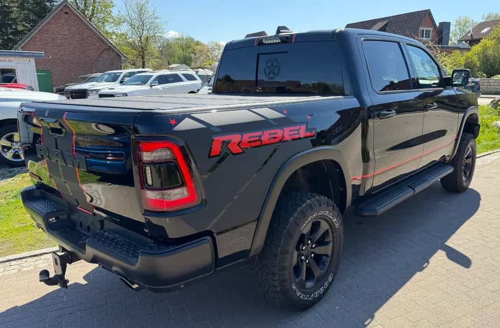 Dodge RAM REBEL 5,7 HEMI 4x4 BODY LIFT 05/2021-photo-16