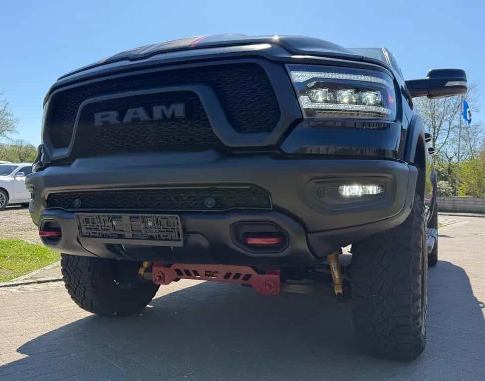 Dodge RAM REBEL 5,7 HEMI 4x4 BODY LIFT 05/2021-photo-2