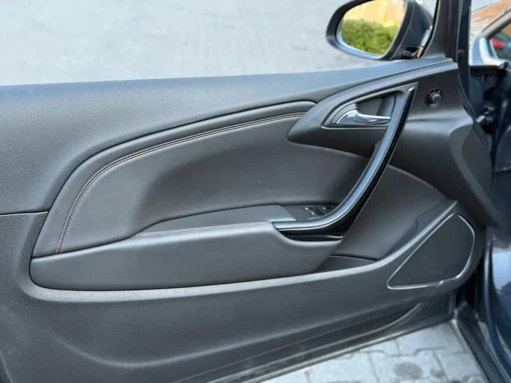 Opel Cascada Innovation ecoFlex TÜV* PDC* LEDER* 03/2016-photo-12