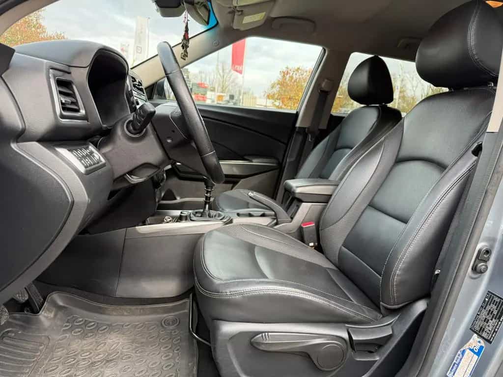 Ssangyong Tivoli 1.2 T-GDi Lenkradhz.* Navi* Kamera* Leder 05/2022-photo-17