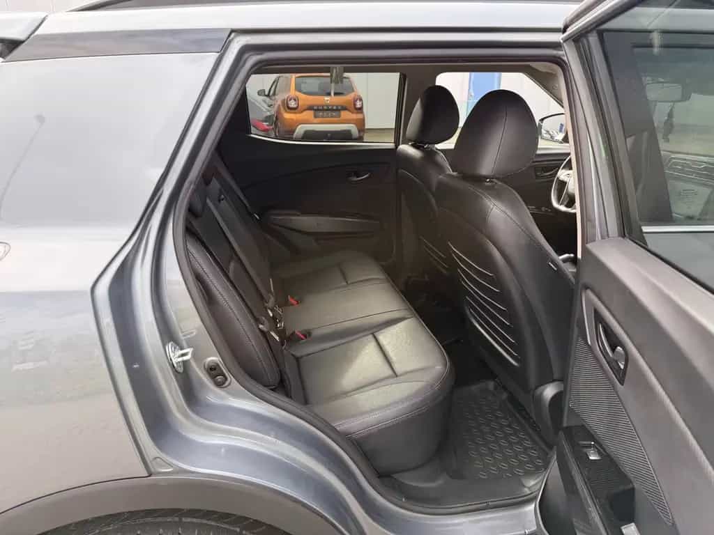 Ssangyong Tivoli 1.2 T-GDi Lenkradhz.* Navi* Kamera* Leder 05/2022-photo-22