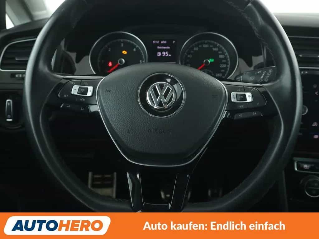 Volkswagen Golf VII 1.6 TDI Join Aut.*NAVI*ACC*PDC*SHZ*PANO 10/2018-photo-17