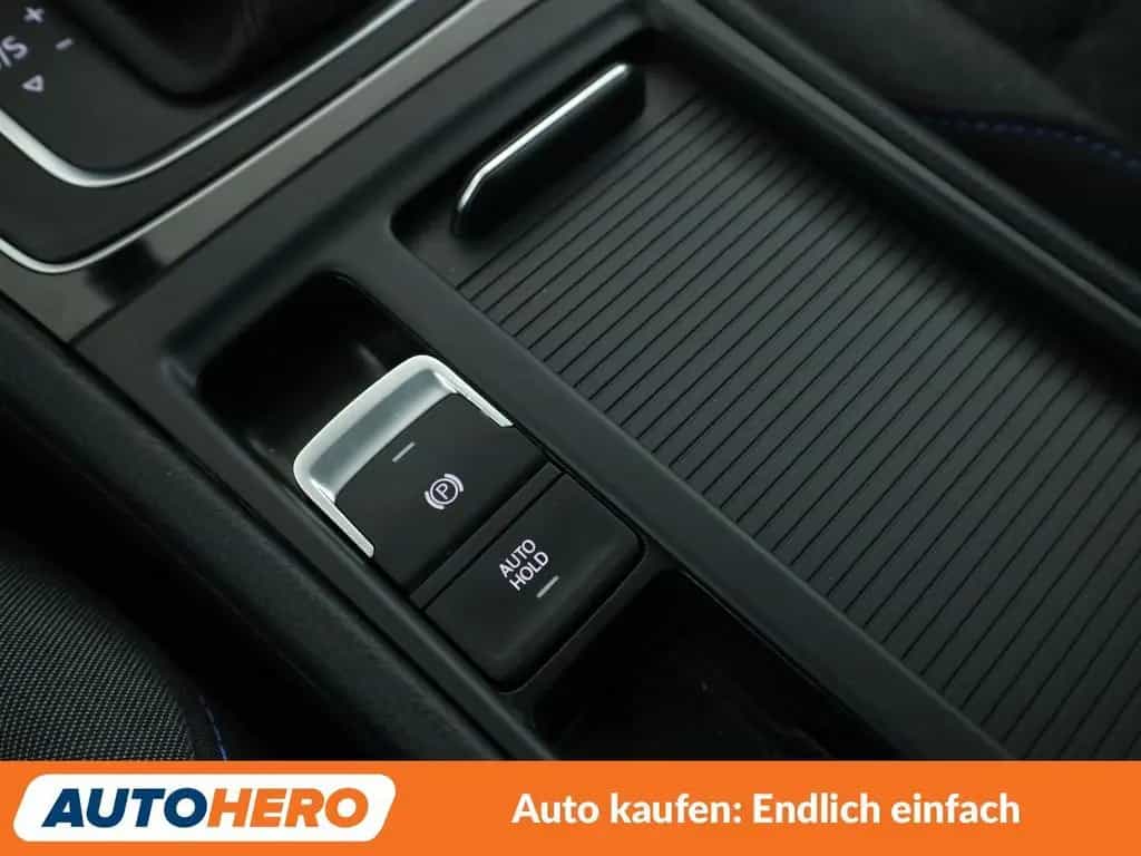 Volkswagen Golf VII 1.6 TDI Join Aut.*NAVI*ACC*PDC*SHZ*PANO 10/2018-photo-26