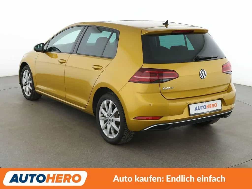 Volkswagen Golf VII 1.6 TDI Join Aut.*NAVI*ACC*PDC*SHZ*PANO 10/2018-photo-2