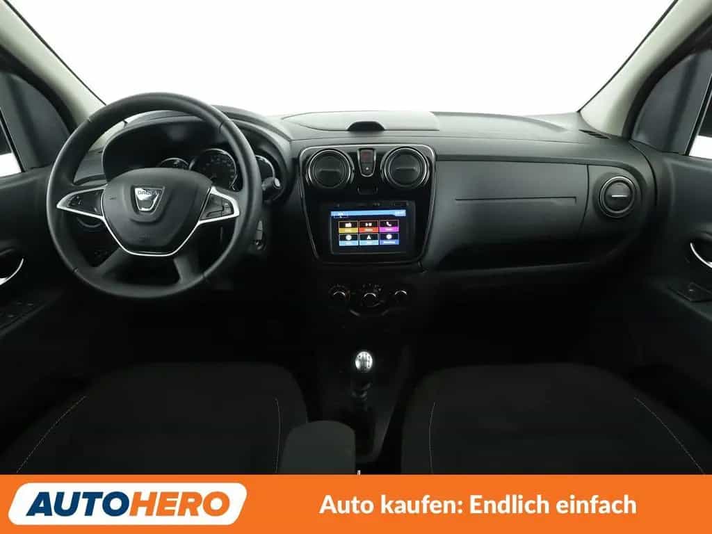 Dacia Lodgy 1.3 TCe Comfort*NAVI*TEMPO*PDC*SHZ*KLIMA* 11/2020-photo-11