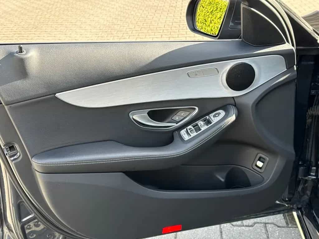 Mercedes-Benz C 180 CGI Avantgarde* Multibeam LED* Ambiente* 06/2016-photo-14