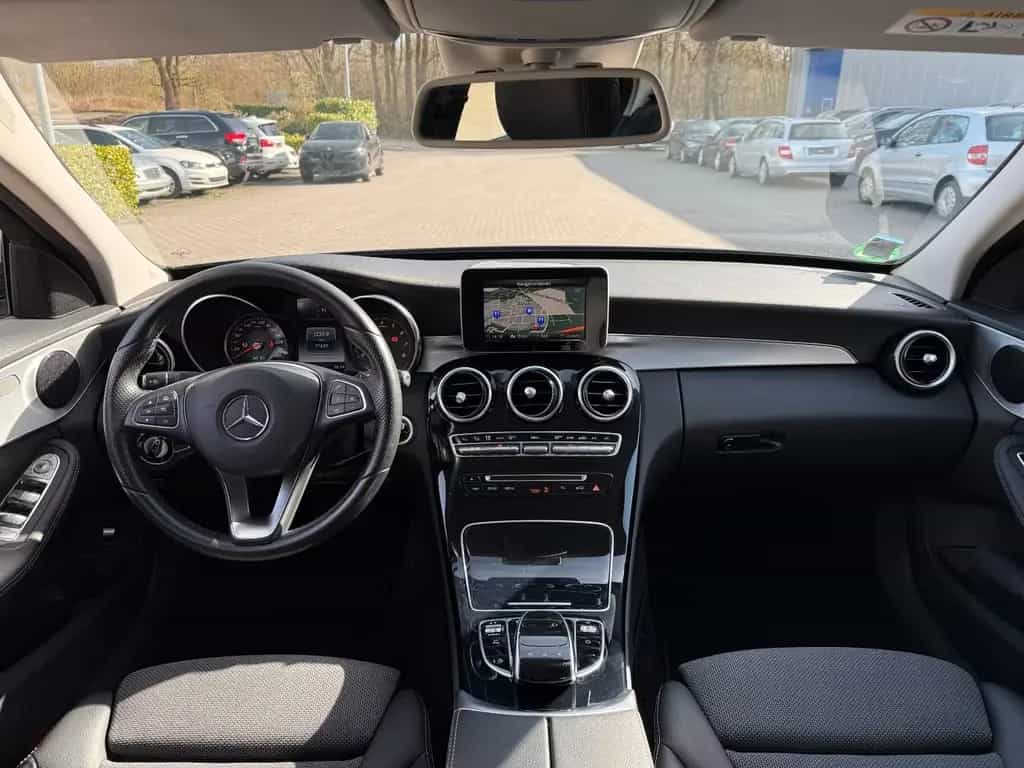 Mercedes-Benz C 180 CGI Avantgarde* Multibeam LED* Ambiente* 06/2016-photo-16