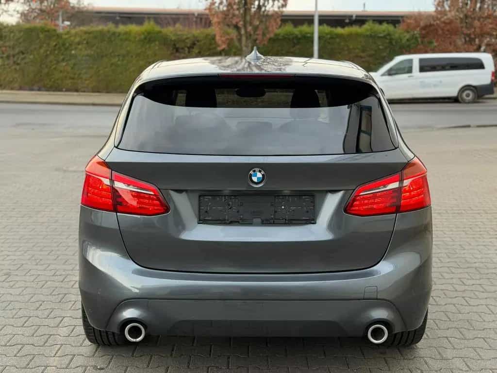 BMW 2 Series 220 d xDrive Advantage AHK. * wenig Km* Navi* 04/2018-photo-7