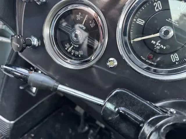 Aston Martin DB4 3.7 SUPERLEGGERA 08/1960-photo-9