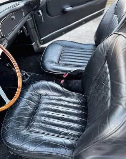 Aston Martin DB4 3.7 SUPERLEGGERA 08/1960-photo-10