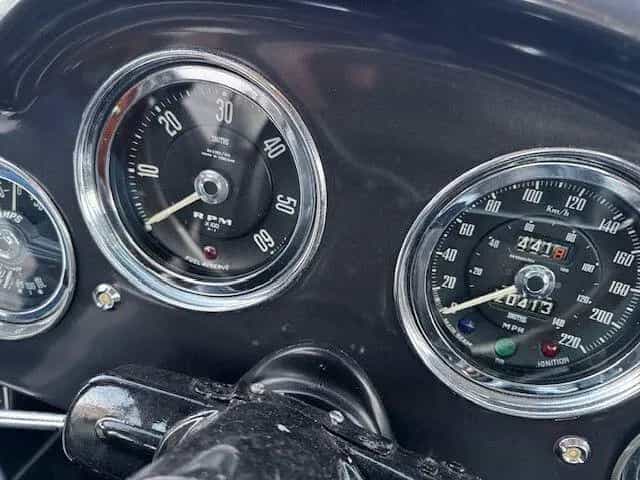 Aston Martin DB4 3.7 SUPERLEGGERA 08/1960-photo-8