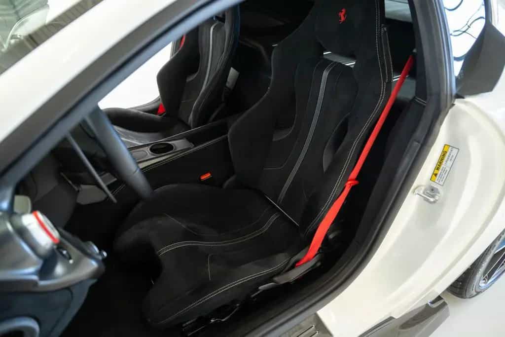 Ferrari F12 6.3 TDF HELE, Delivery Mileage, Full Carbon, 01/2017-photo-10