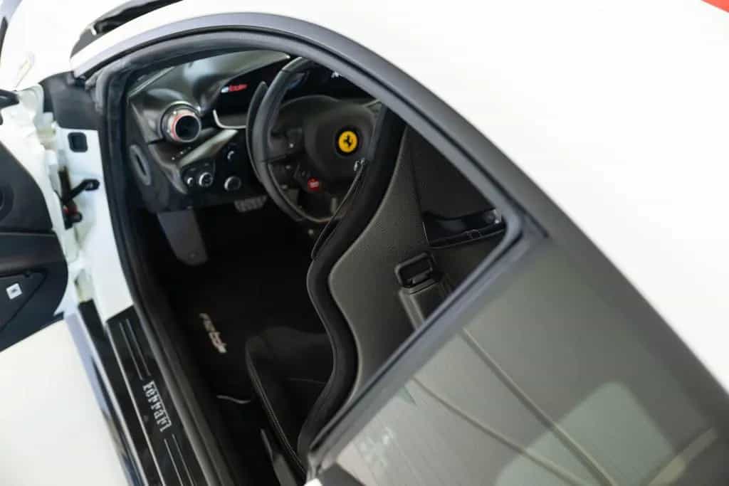 Ferrari F12 6.3 TDF HELE, Delivery Mileage, Full Carbon, 01/2017-photo-13