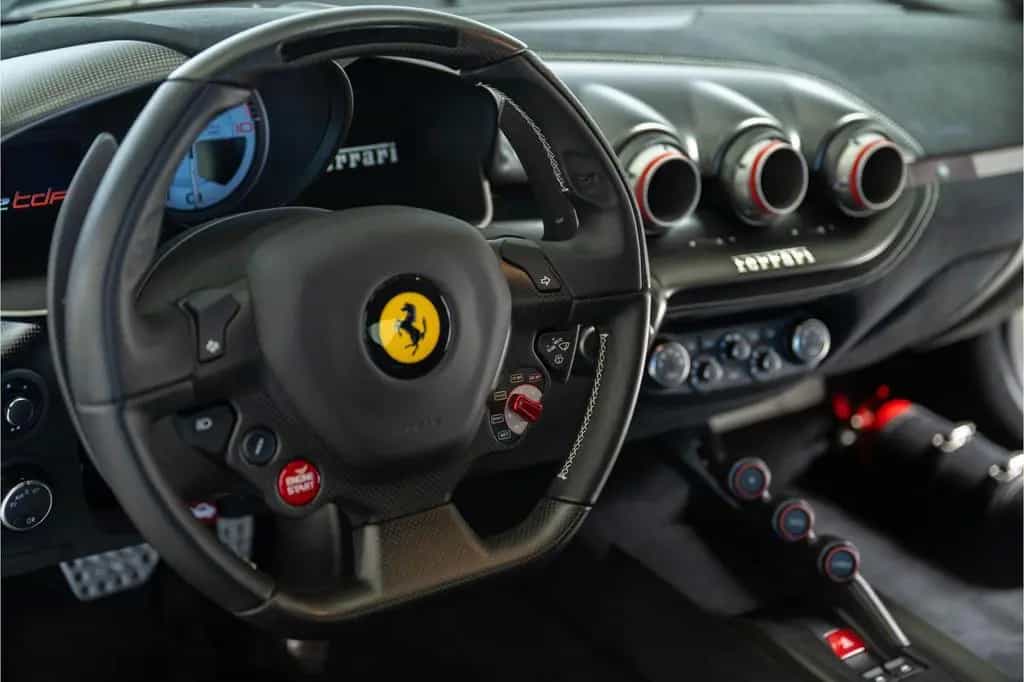 Ferrari F12 6.3 TDF HELE, Delivery Mileage, Full Carbon, 01/2017-photo-17