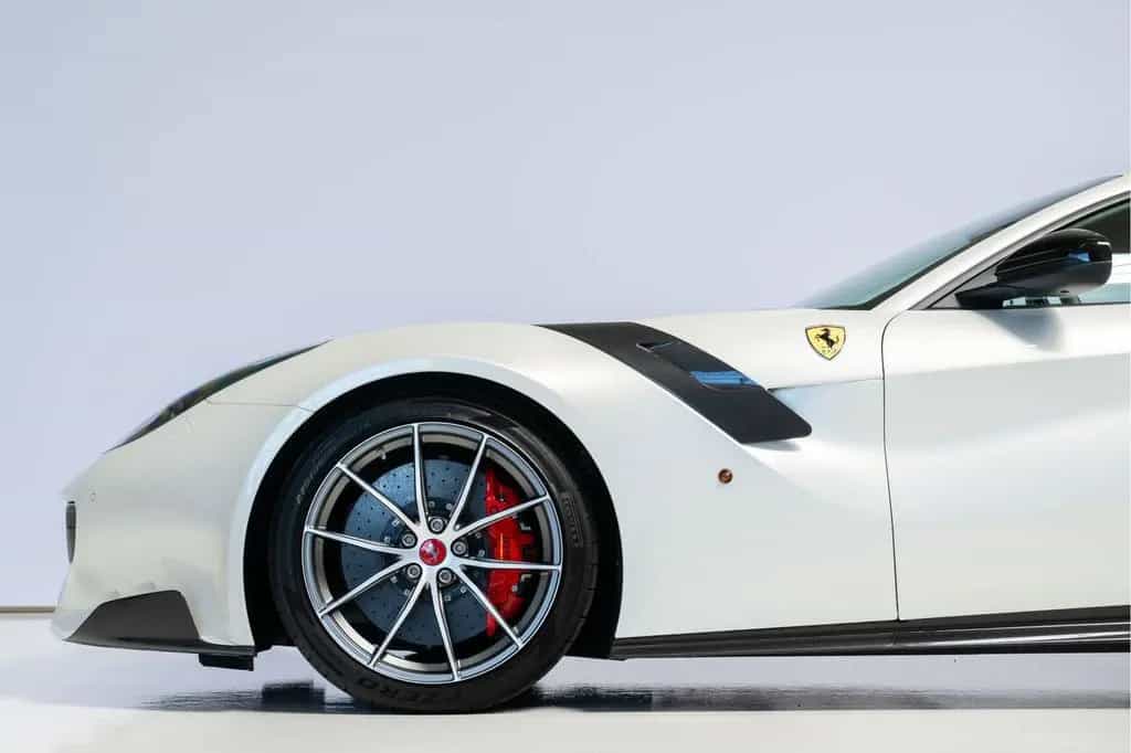 Ferrari F12 6.3 TDF HELE, Delivery Mileage, Full Carbon, 01/2017-photo-2