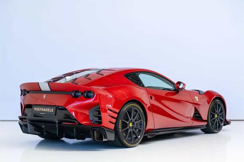 Ferrari 812 Competizione 6.5 V12, Rosso F1 2007, Carbon 01/2022-photo-1