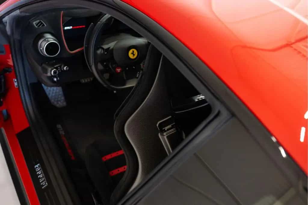 Ferrari 812 Competizione 6.5 V12, Rosso F1 2007, Carbon 01/2022-photo-13