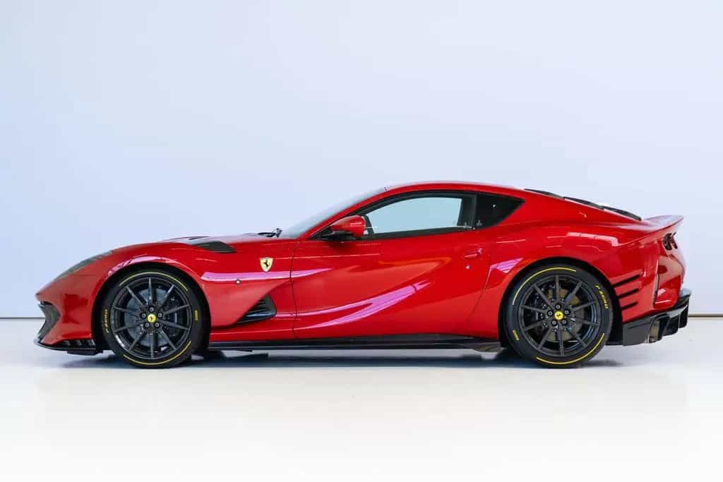 Ferrari 812 Competizione 6.5 V12, Rosso F1 2007, Carbon 01/2022-photo-2