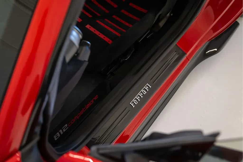 Ferrari 812 Competizione 6.5 V12, Rosso F1 2007, Carbon 01/2022-photo-7