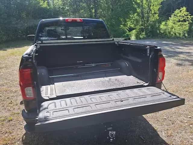 Chevrolet Silverado V8 5.3l LTZ Plus-Midnight Black Z71 04/2016-photo-7